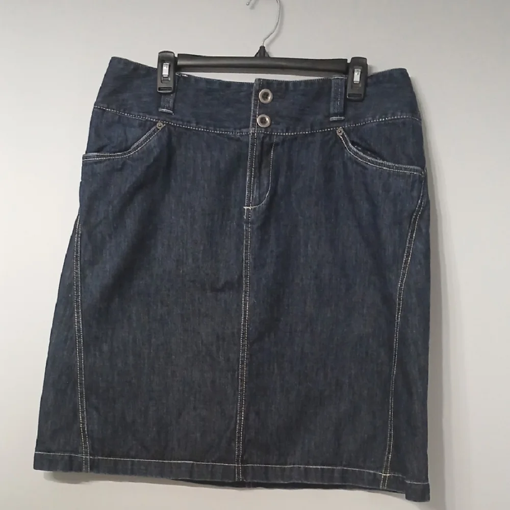 Eddie Bauer Denim Skirt, Gentle Used, Excellent Conditions Sz 12